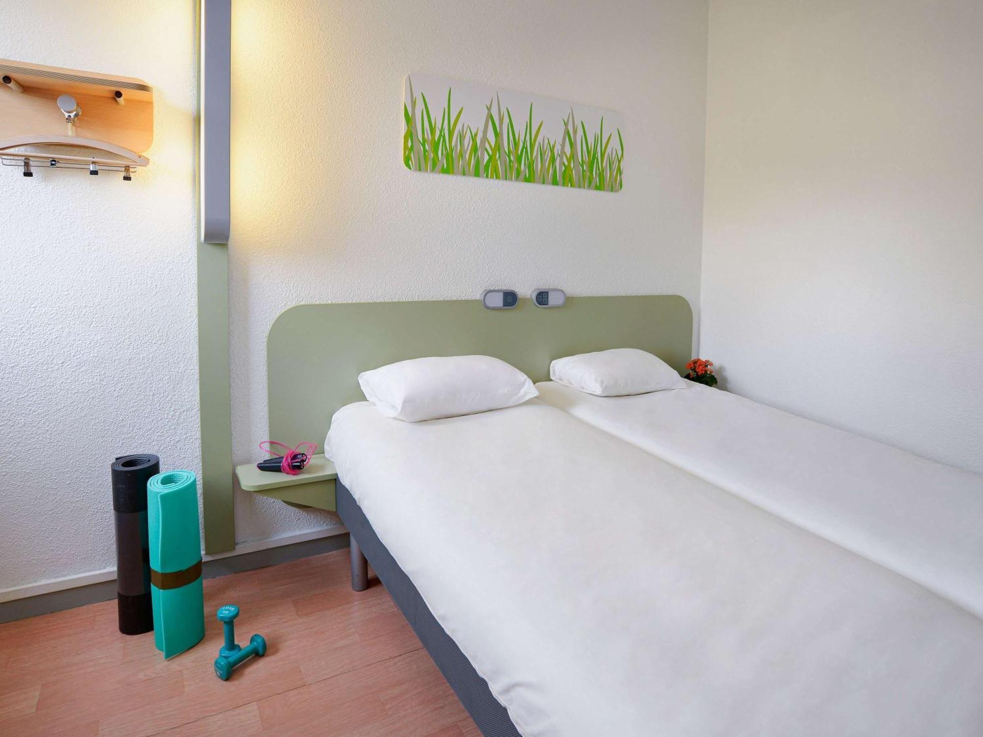 Hotel Ibis Budget Toulouse Centre Gare Exterior foto