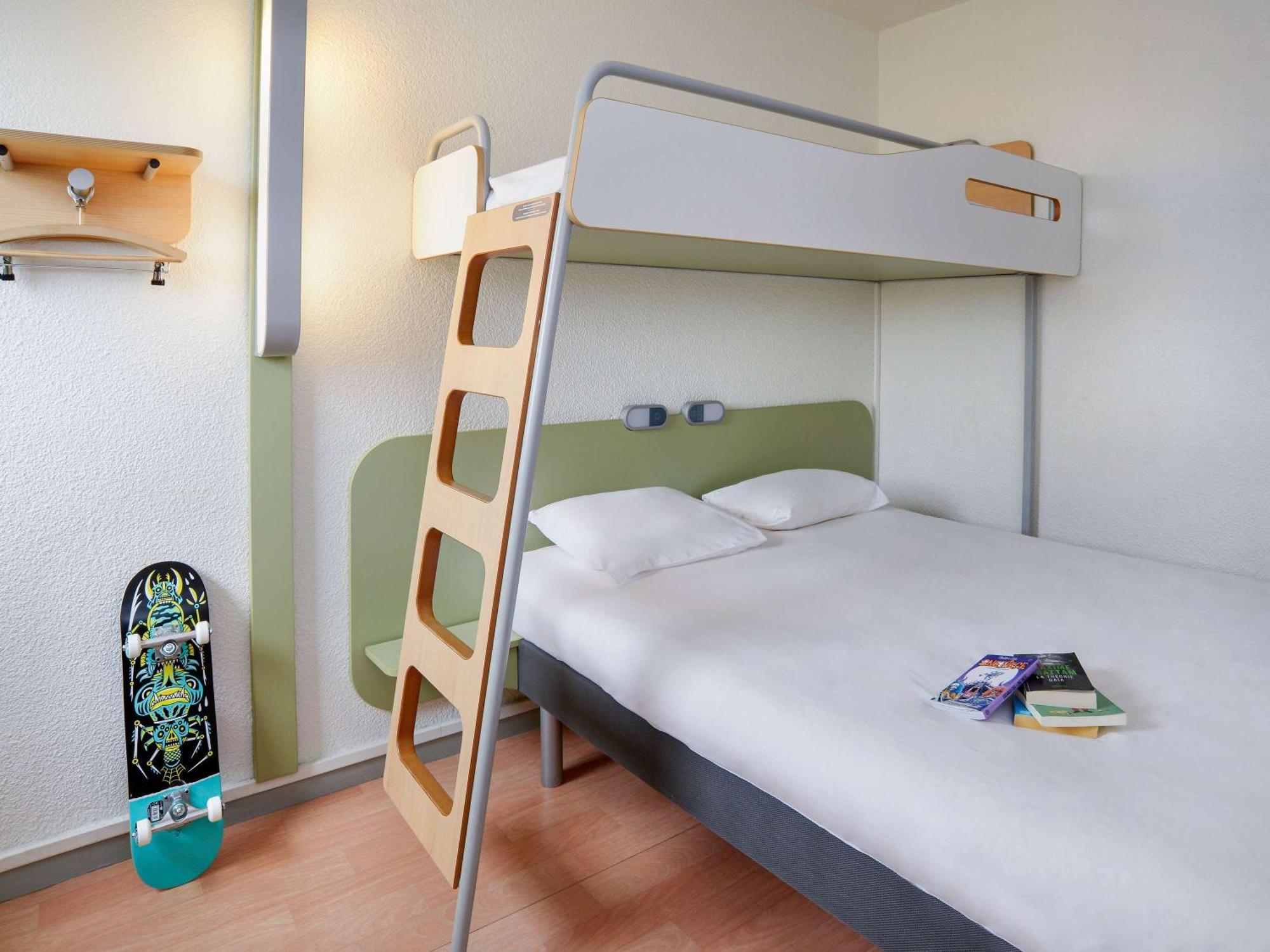 Hotel Ibis Budget Toulouse Centre Gare Exterior foto